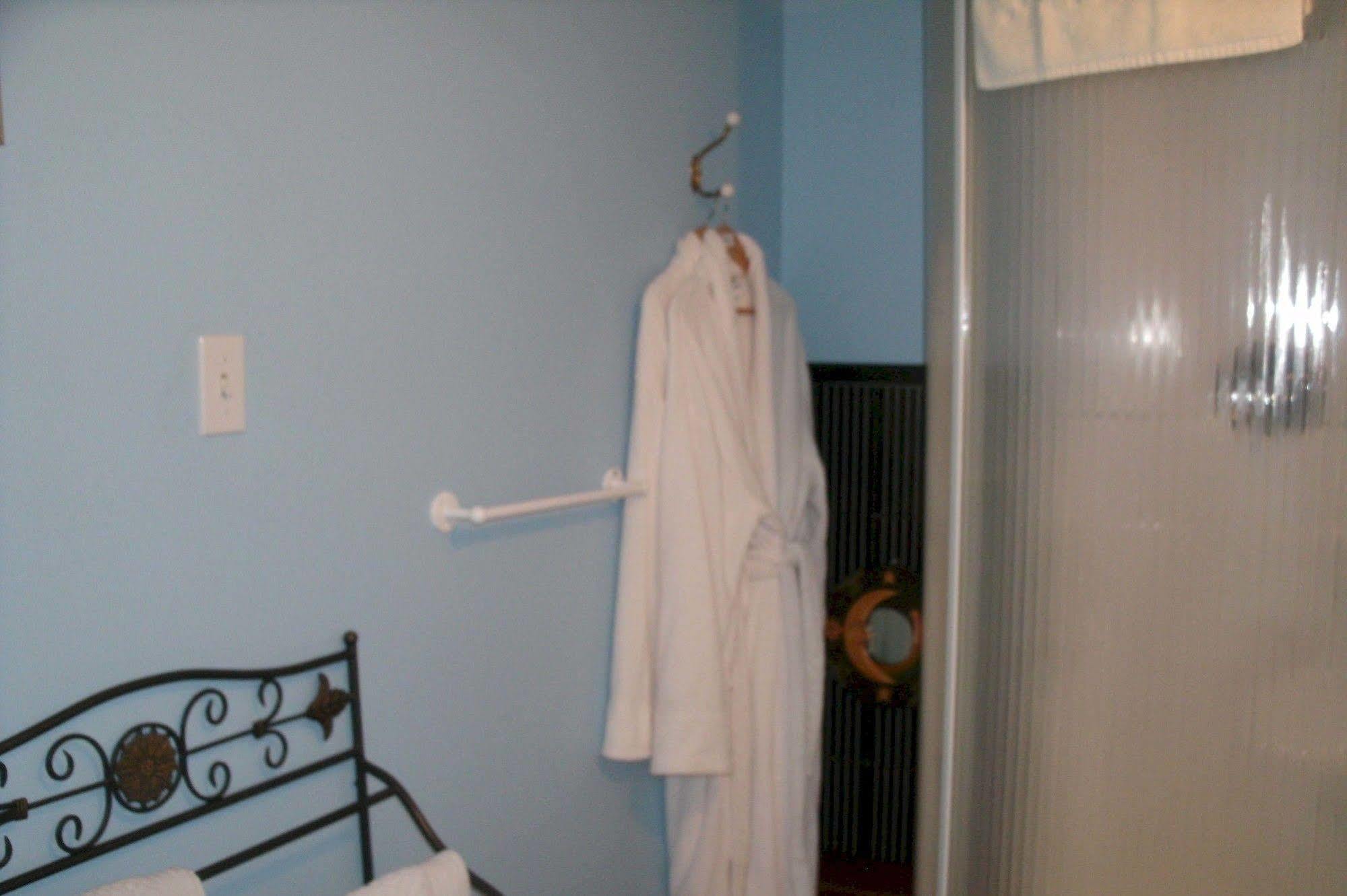 Bed and Breakfast Ici Et Maintenant Magog Exterior foto
